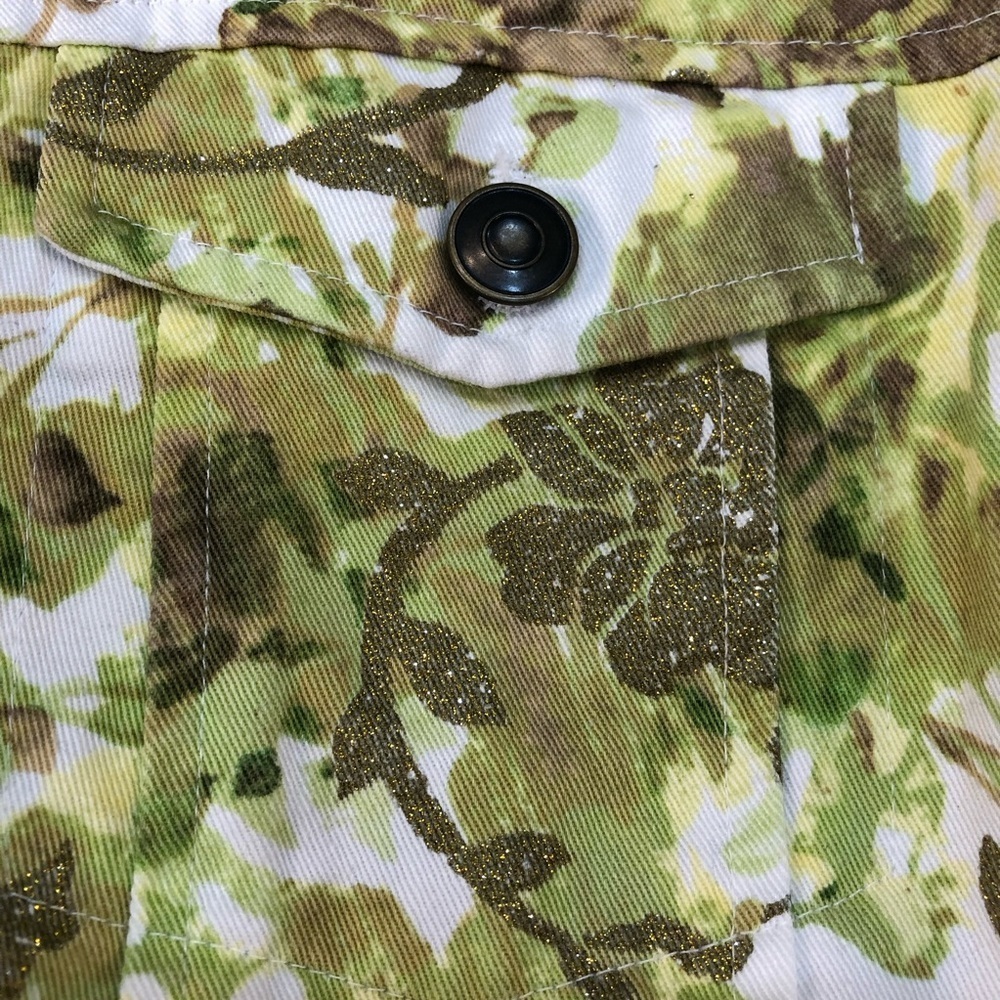 c.l.o.t.h.e.s. Floral Print Button Front Denim Jacket Size M - Picture 7 of 13
